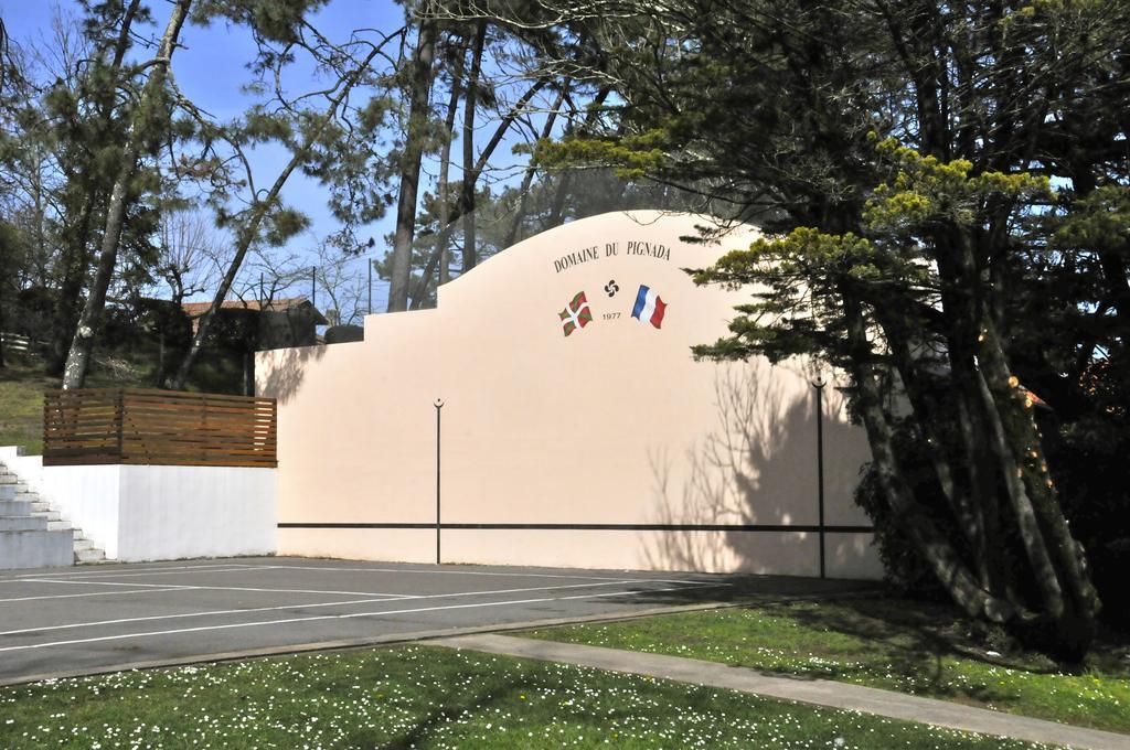 Domaine Du Pignada Hotel Boucau Exterior foto
